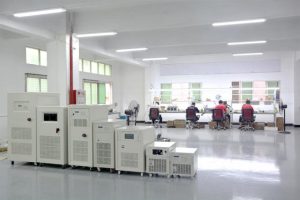 How Universal Testing Machine Manufacturers Excel